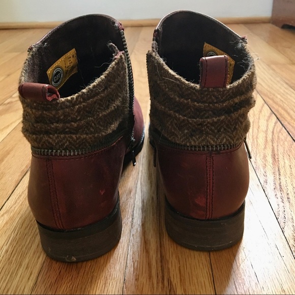 Burgundy and tweed ankle boots - Picture 3 of 7